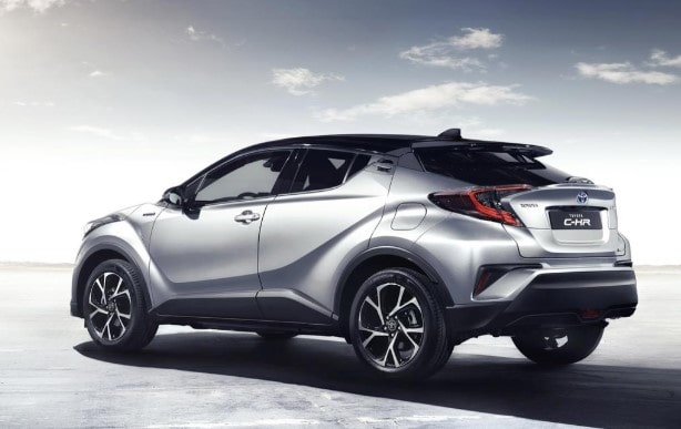 фото toyota c-hr 2018 сзади