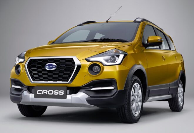 Datsun Cross 2019 вид спереди